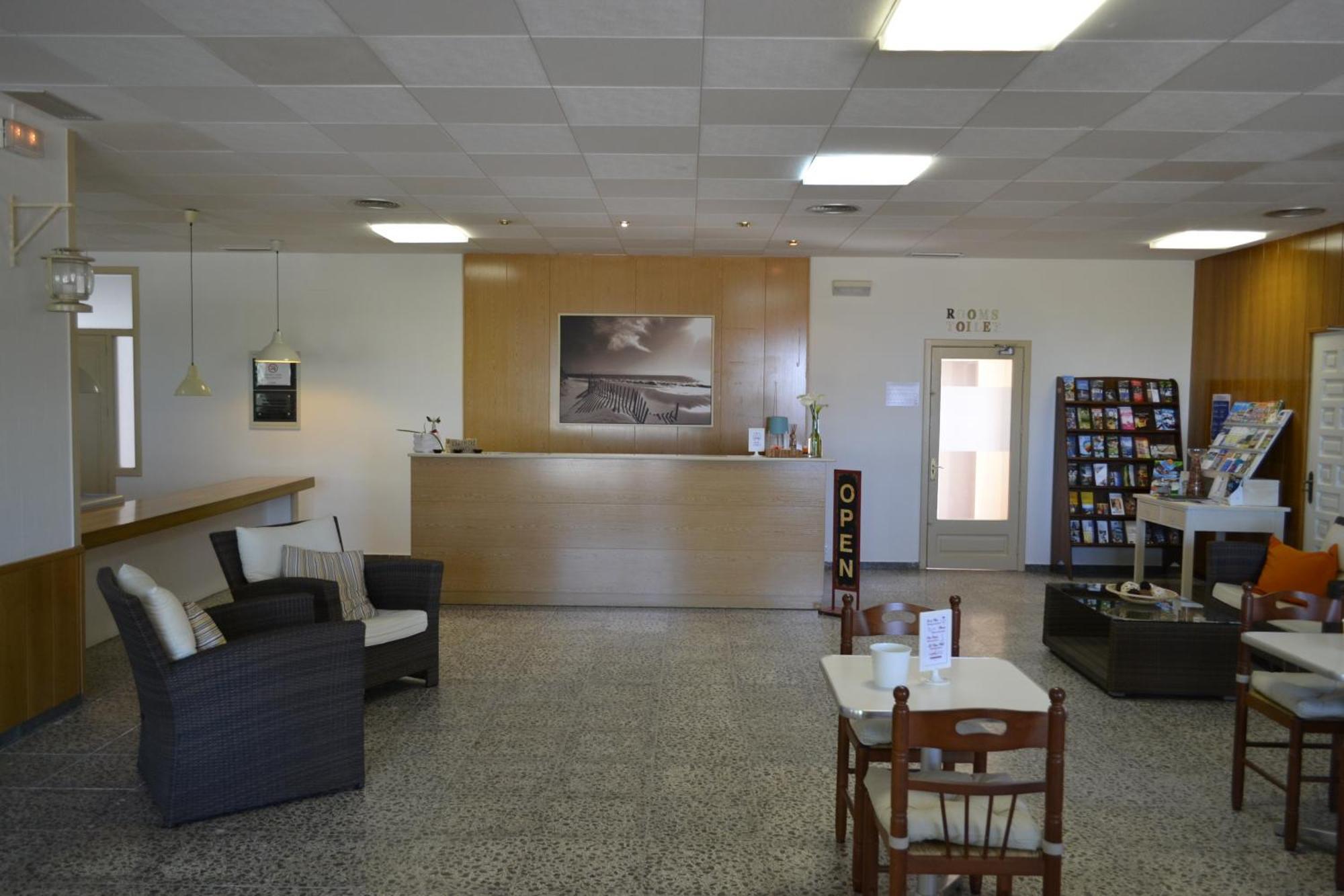 Hostal L'Esplai Viladamat Екстериор снимка