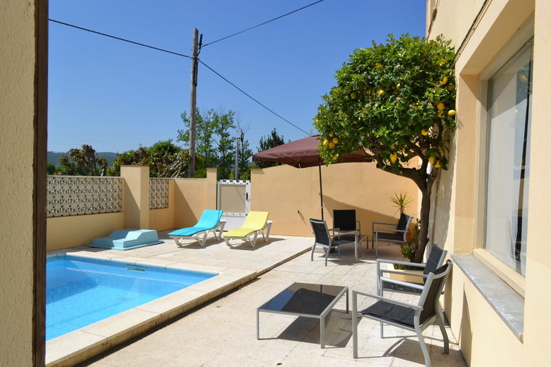Hostal L'Esplai Viladamat Екстериор снимка